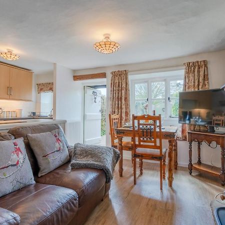 Forsythia Cottage Bourton-on-the-Water ภายนอก รูปภาพ