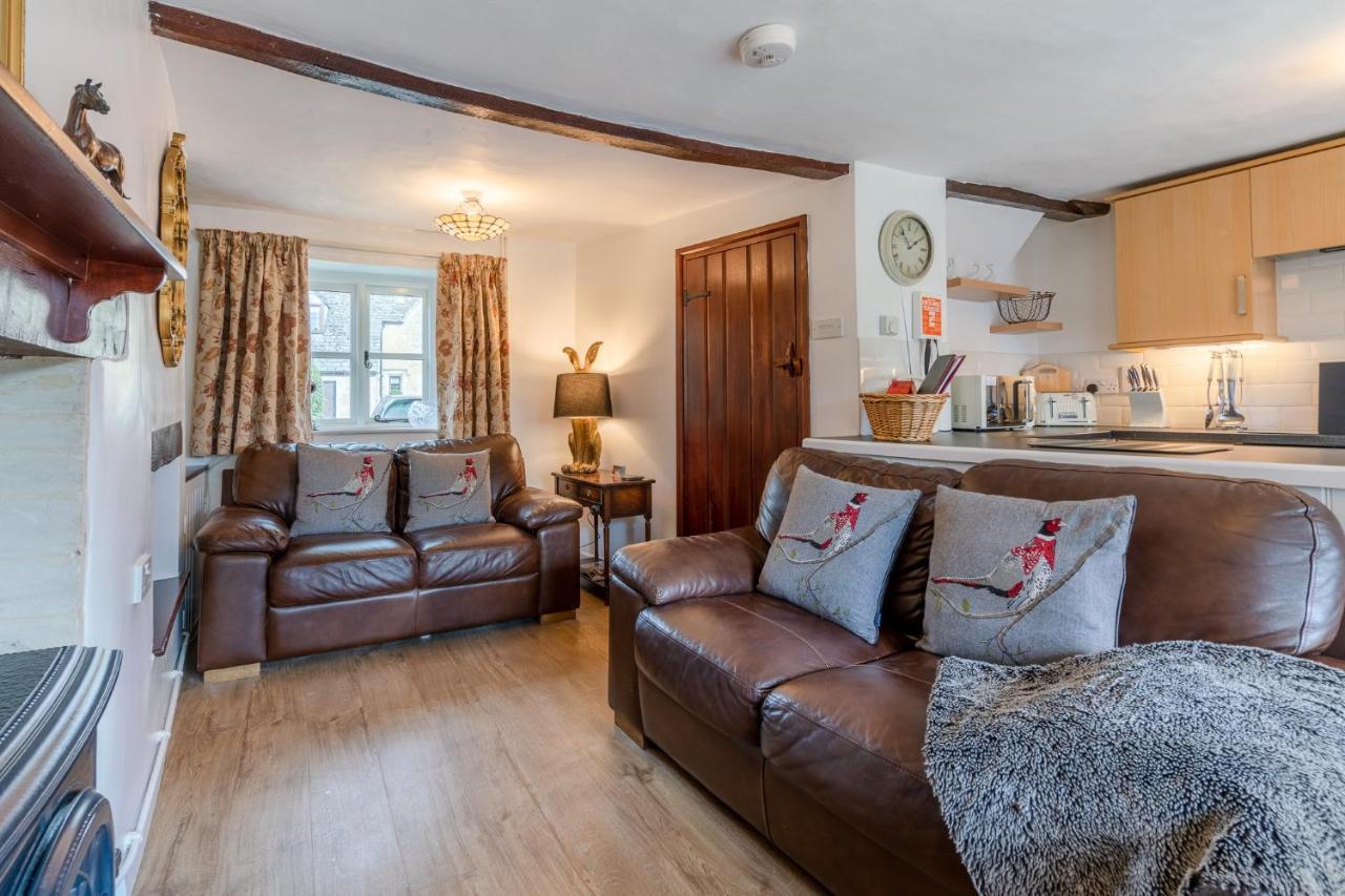 Forsythia Cottage Bourton-on-the-Water ภายนอก รูปภาพ