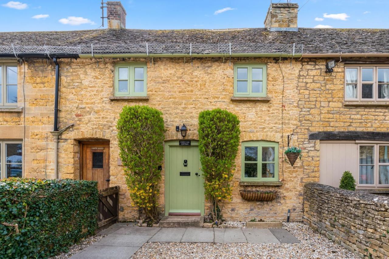Forsythia Cottage Bourton-on-the-Water ภายนอก รูปภาพ