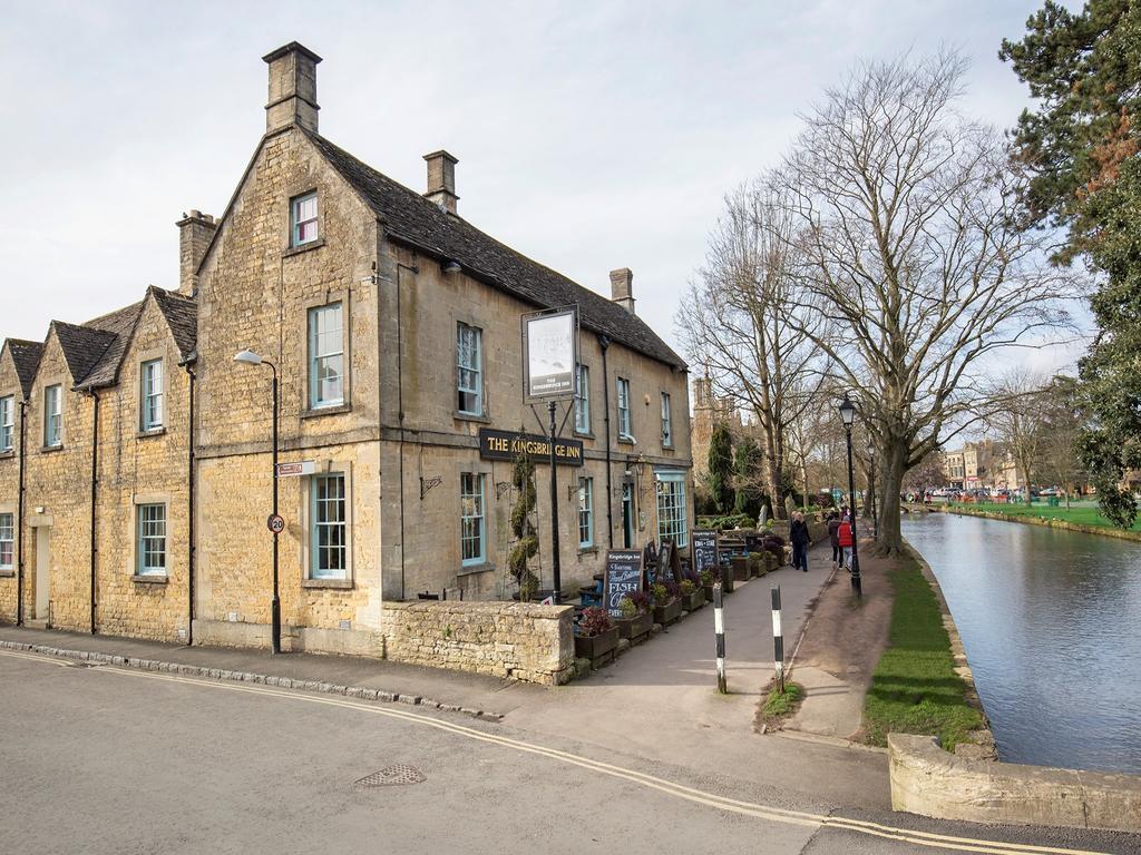 Forsythia Cottage Bourton-on-the-Water ภายนอก รูปภาพ